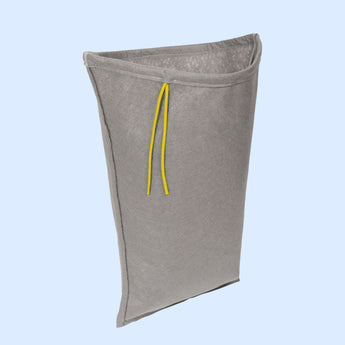 Microplastik Filtersack Straßenabläufe Microplastik Filtersack 70my Straßenabläufe grau mit gelber Kordel und Öffnung